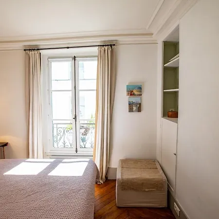 Parisian 1 Luxembourg * Paris